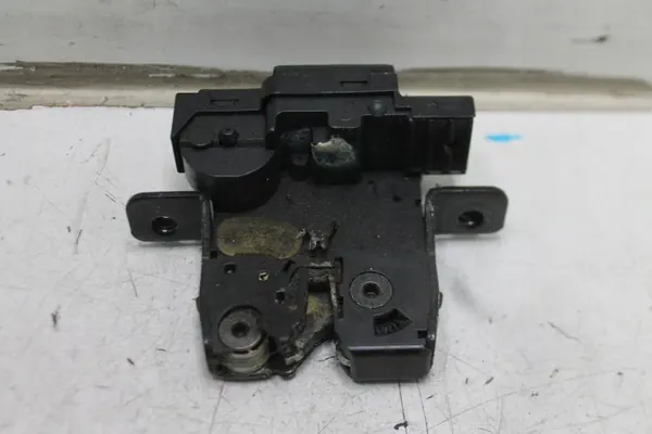 Baklucka Lås 90502EY10D Nissan Qashqai J10 Lift 09-13 image 2