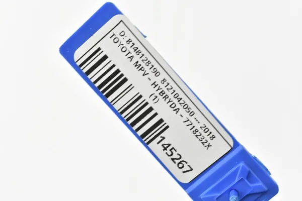 Farol de Neblina Direito Toyota Estima III XR50 06-08 OEM 81481-28190 image 5