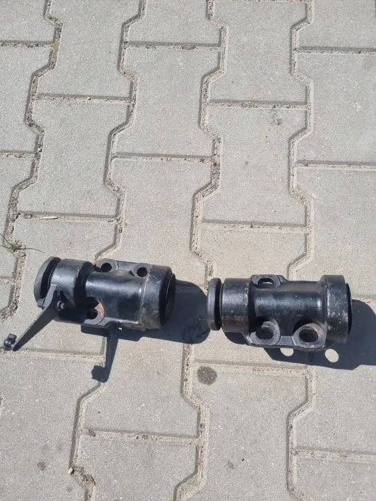 Ohjaamon kallistustuki OEM 21847910 21847935 Renault image 4