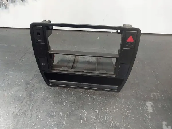 Gebrauchtes Volkswagen OE 3B0858069K Teil image 2