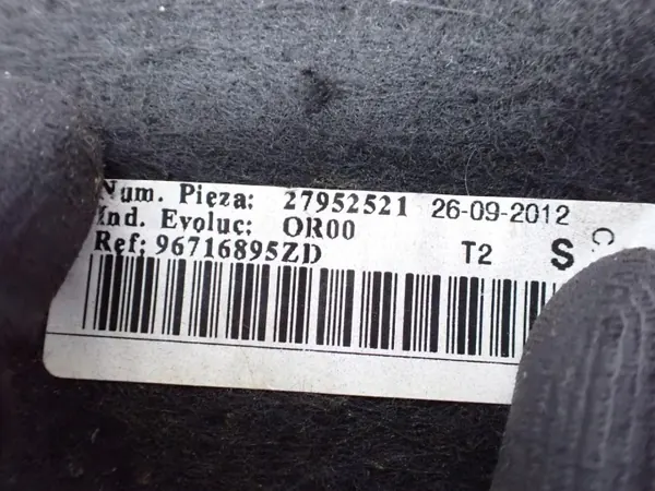 OEM 96716895ZD Escudo inferior direito para Peugeot Partner III image 3