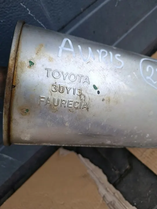 Toyota OE OEM Auris II 1.2 B Mitt Ljuddämpare Avgas image 3