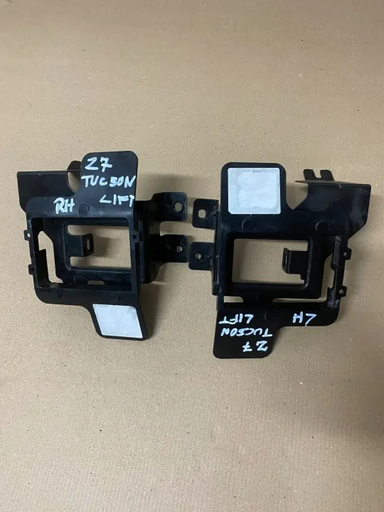 Support radar Hyundai Tucson OEM - Pièce d'origine image 2