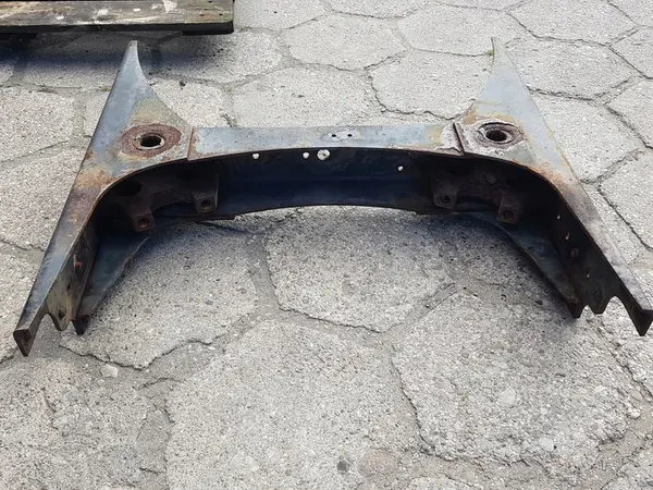 Support de cadre transversal MAN TGM 19.5 image 3