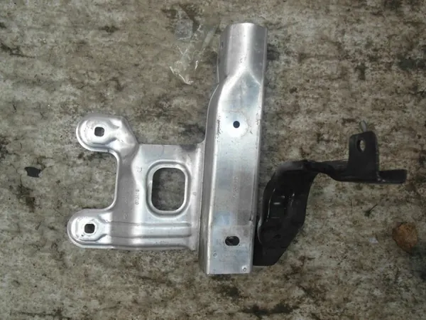 Suporte inferior dianteiro esquerdo direito BMW 1 3 F20 F30 51118051189-03 image 3