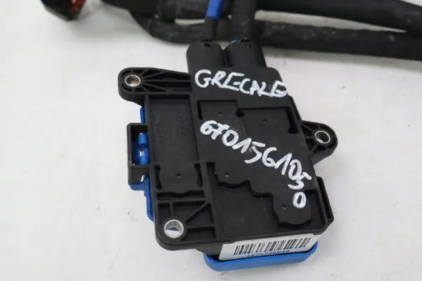 Maserati Grecale GT Puristin Nippusarja OEM 6701561050 image 8