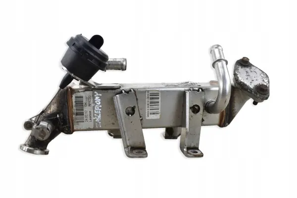 Refroidisseur EGR d'occasion OEM H8200620695 Nissan image 4