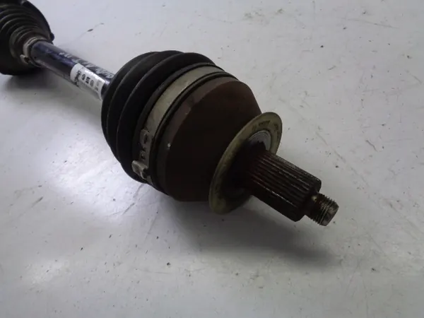 Semi-eixo esquerdo OEM 6R0407761A para Audi A1 1.6 TDI image 3