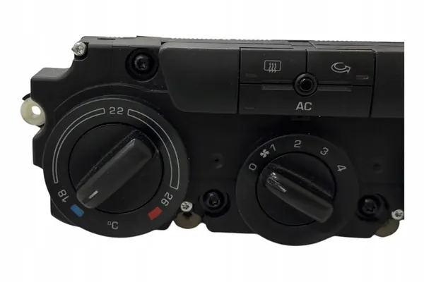 Ilmastointipaneeli Skoda Octavia Mk2 (1Z) 2007 1Z0820045A image 2