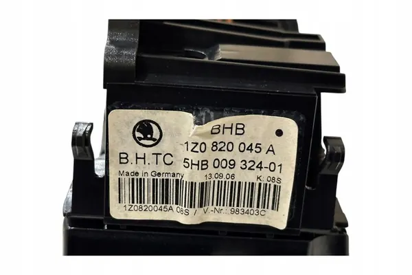 Ilmastointipaneeli Skoda Octavia Mk2 (1Z) 2007 1Z0820045A image 8