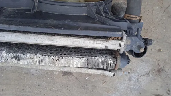 Radiatorventilator Saab 9-3 II OEM 683 1.9 TID image 5