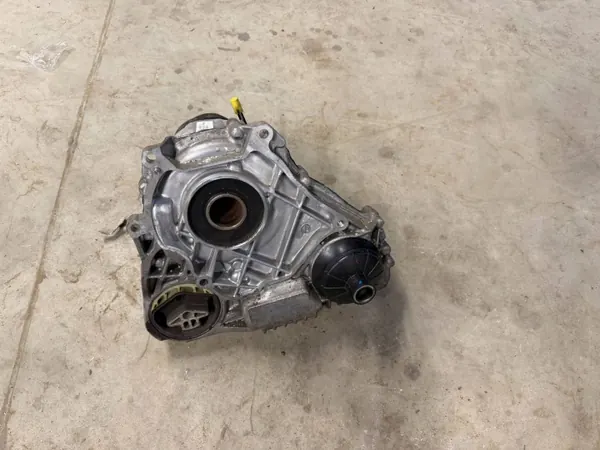 BMW X5 G05 Verteilergetriebe OEM 9469021 - Gebraucht image 2