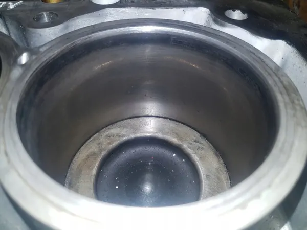 Bloco motor inferior Mazda OE mercedes413 image 5