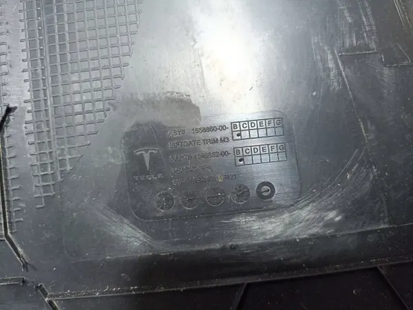 Tesla Model 3 kofferbakmat OEM 1558852-00-B image 7