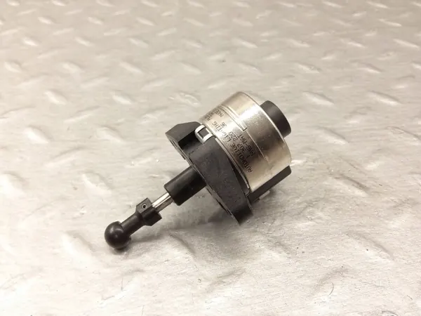 Mercedes-Benz Scheinwerfermotor OEM 1307220036 image 2