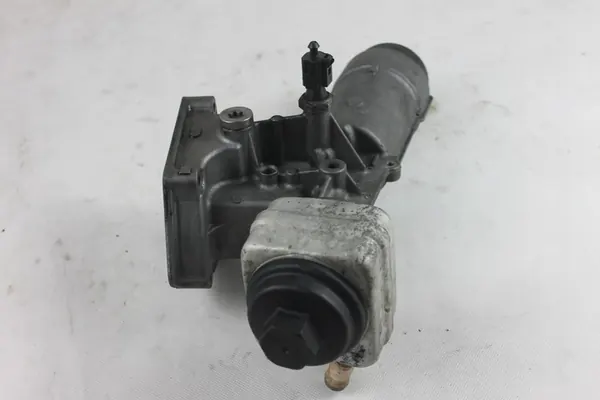 Suporte de filtro de óleo AUDI A4 B7 038115389D image 9