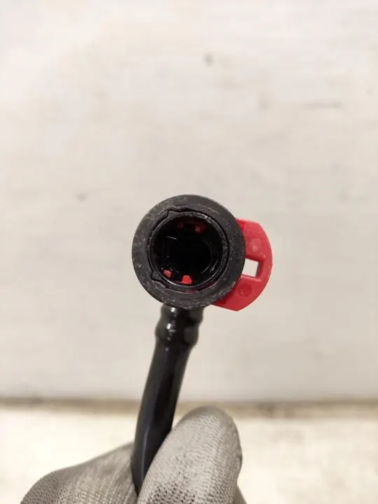 Fuel Distributor Pipe Rolls-Royce GHOST 2010 7201511 image 8