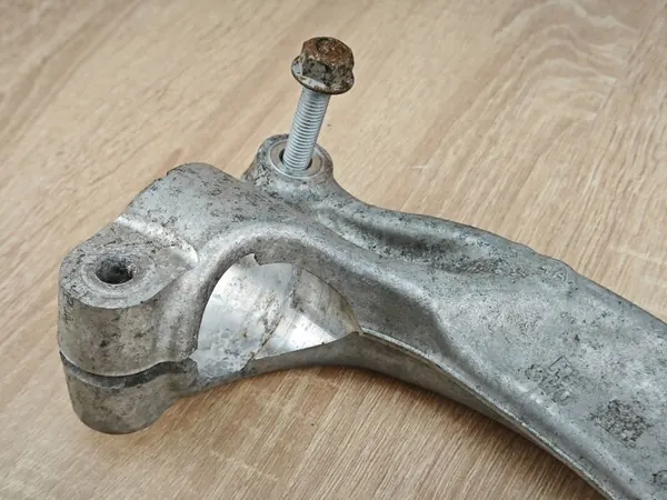Stoßdämpferhalterung vorne rechts Audi A5 OEM 8W0413038 image 3