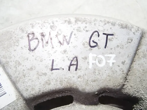 BMW 5 GT Taka-oikea jarrulevykilpi OEM 34216778252 image 3