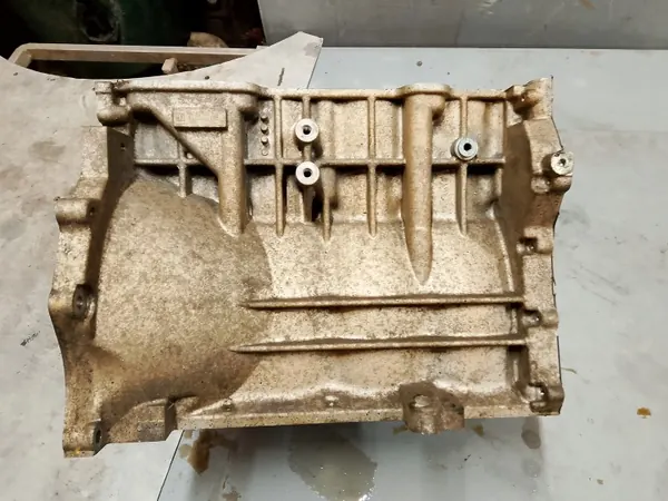 Mitsubishi Colt 1.3 4A90 Moottorilohko - Käytetty image 7