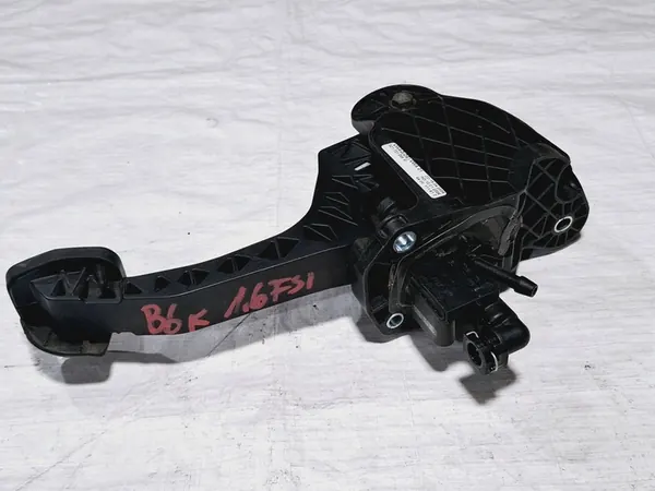 Kupplungspumpenpedal VW Passat B6 1.6 FSI BLF image 4