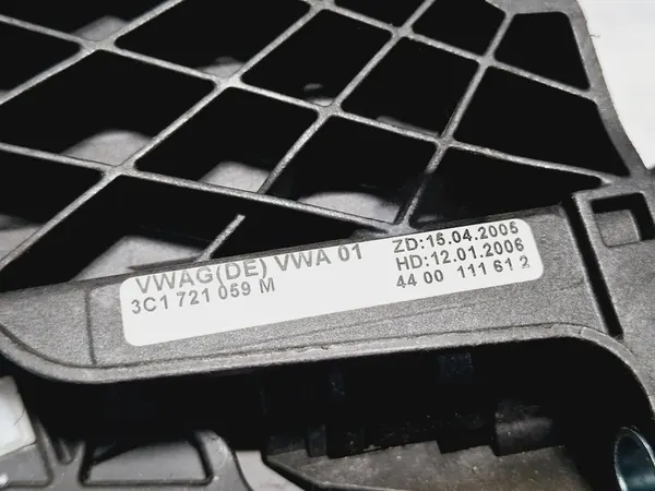 Kupplungspumpenpedal VW Passat B6 1.6 FSI BLF image 7