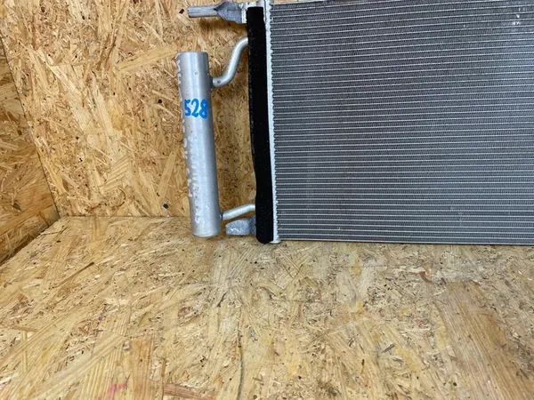 Ilmastointikondensoija BMW F39 F40 F45 F48 MINI F55 F56 9271206 image 4