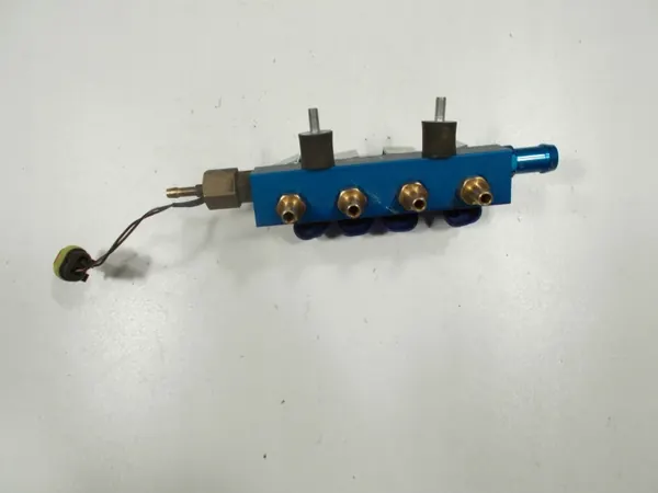Rampe d'injecteurs GPL OEM BLUE 67R-011049 4 Cylindres image 3