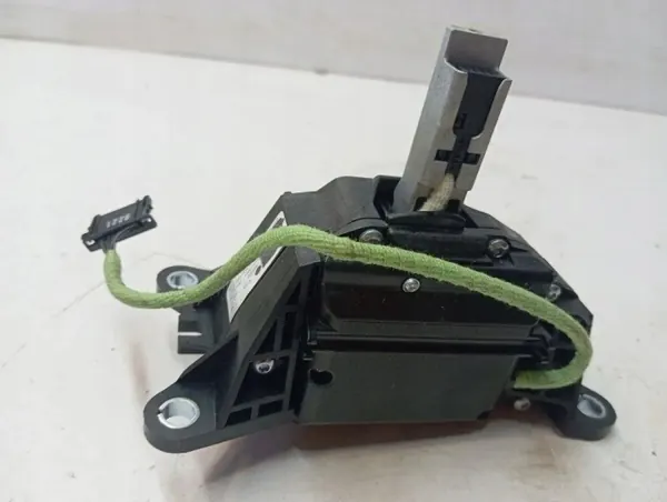 Audi A7 4K8 Växelspak OEM 4K2713041M - Begagnad image 2