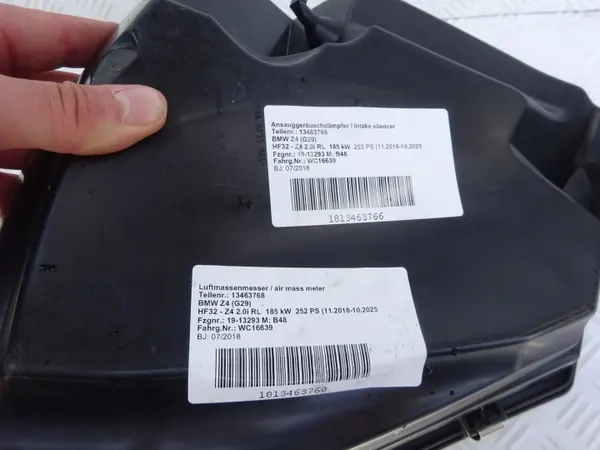 Carcasa de Filtro BMW Z4 G29 OEM 72420061 - Usado image 3