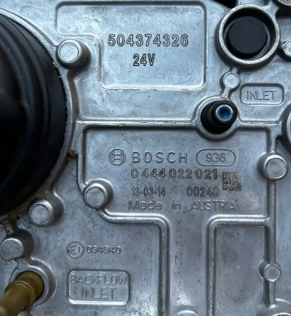 Bosch 0 444 022 021 Module d'injection d'urée image 6