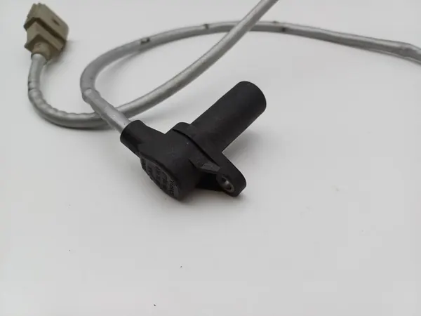 Kampiakselin Asennon Anturi Audi A8 D3 077905381J / 0261210246 image 2