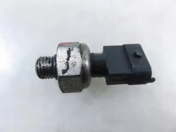 Sensor Pressão Combustível OEM 24418424 Opel Signum 2.2 image 2