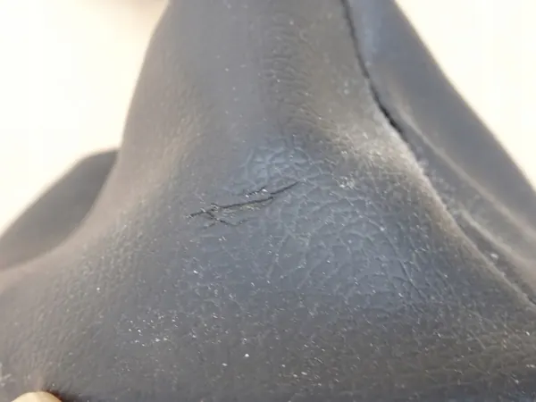 Dacia Sandero II Lift versnellingspookhoes OEM 969357459R image 5