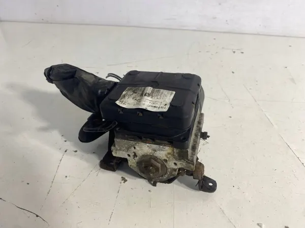 Hydro-jousituspumppu OEM 9654068680 Citroen C5:lle image 2