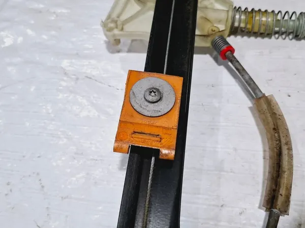 Elevador de vidro dianteiro esquerdo Audi A3 2003-2008 8P3837461A image 6