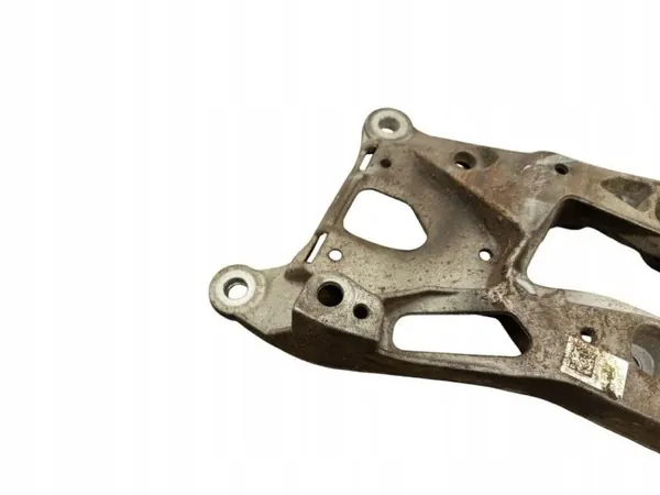 Vaihteiston tuki OEM 8W0399262AE Audi A4 2.0L Diesel image 5