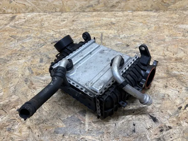 Intercooler Mercedes A6540904101 - Pièce OE d'occasion image 2