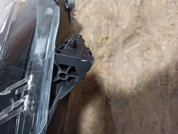 Vasen ajovalot Juke 2 II F16 261256pa0a image 2