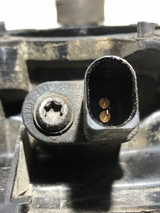 Insugningsgrenrör OEM 06J133201BH - Volkswagen image 6