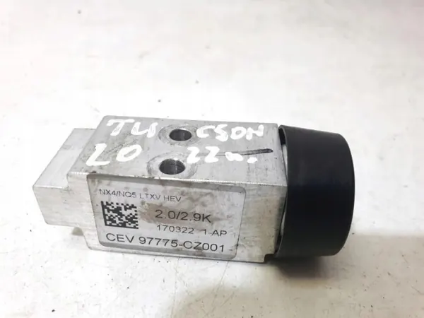 AC-jäähdytinventtiili OEM 97775CZ001 Hyundai 1.6L:lle image 2