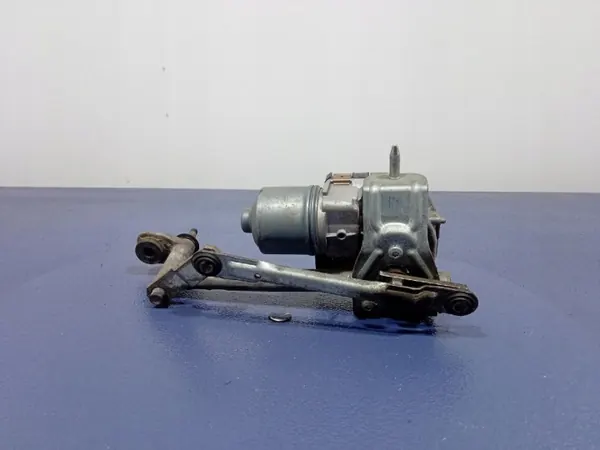VW Touran I 03- Framvänster vindrutetorkarmekanism OEM 1T0955023G image 3