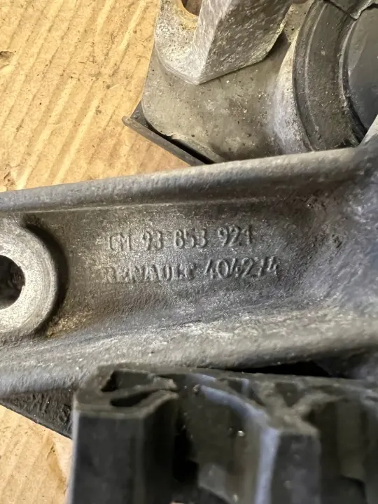 Support moteur pour Trafic/Vivaro/Primastar 2001-2014 image 3