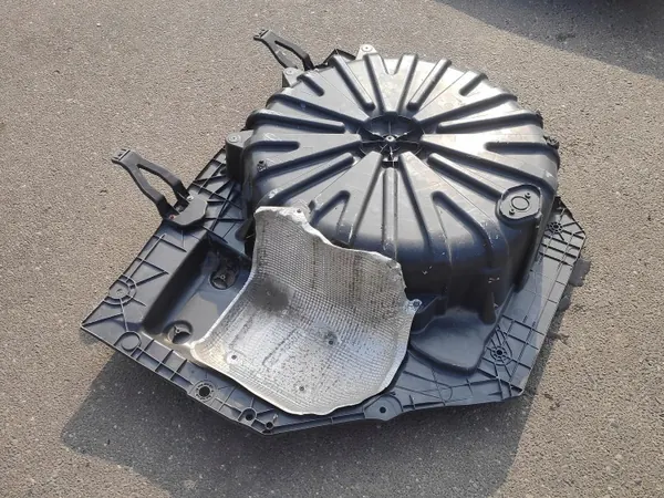 OEM 745144672R Boot Floor for Renault Megane IV Estate image 5