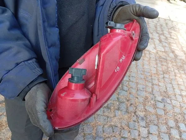 Lámpara trasera derecha Chrysler PT Cruiser image 2