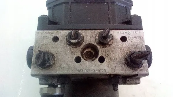 Bomba ABS OEM 0265225121 para VW Passat B5 2.5 TDI image 5