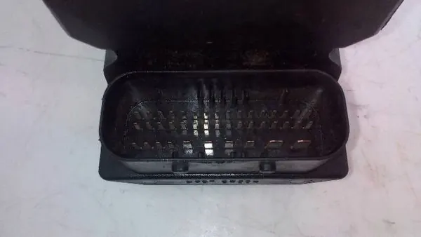 Bomba ABS OEM 0265225121 para VW Passat B5 2.5 TDI image 7