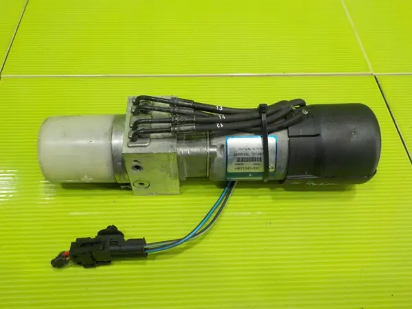 MINI Cooper R52 kattoaktuattoripumppu OEM 9211184 image 2