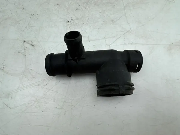 Volkswagen Golf VII 2020 Etu Jäähdyttimen Letku image 3