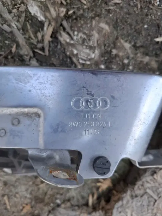 OEM 8W0253826L Extrémité de Pare-chocs Arrière Droit Audi A4 A5 B9 image 3